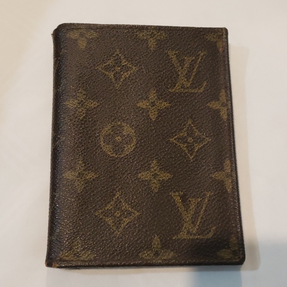 Louis Vuitton Bifold Wallet